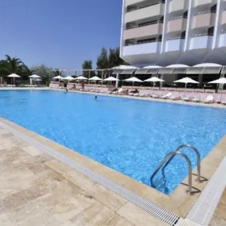 فندق Club Maxima 4*